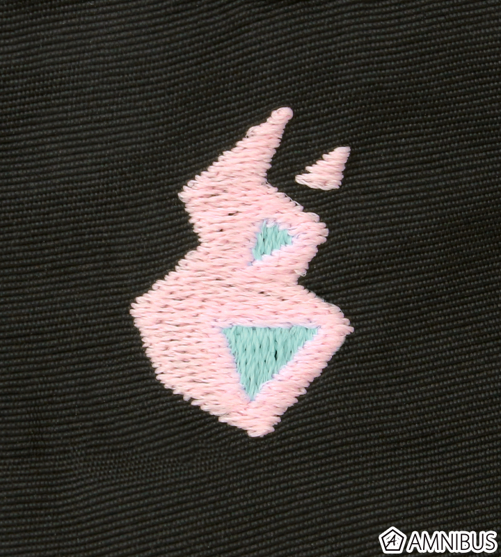 バーニッシュフレア 蓄光刺繍バケットハット