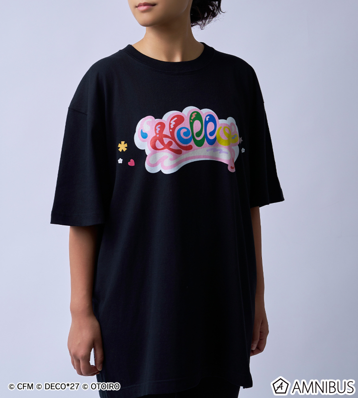 【デコミクLIVE2026】『Hello』ロゴTシャツ ビッグサイズ (ブラック)