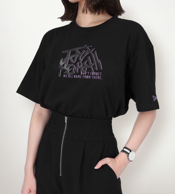 にじさんじ - NEW ERA®コラボ 剣持刀也 Tシャツ ブラック/ユニ
