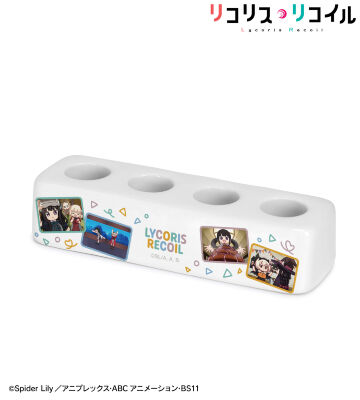 錦木千束&井ノ上たきな&クルミ ゆるコマ 歯ブラシスタンド ver.A